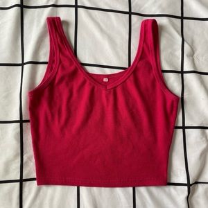 Hot pink tank top!